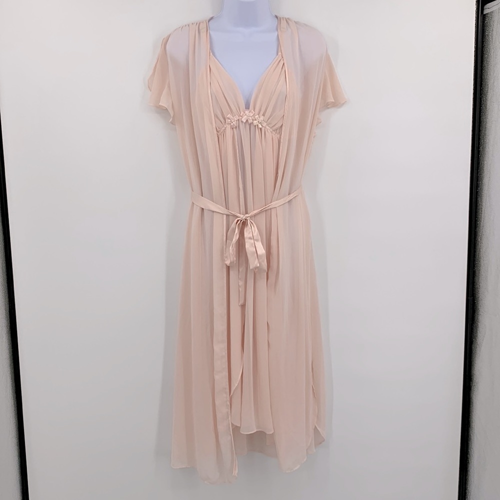 Never worn- Oscar De La Renta Pink Label Nightie & Robe Set Sz L
